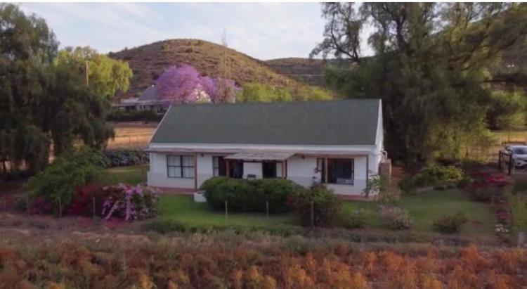 Pepper Tree Cottage De Rust Exterior photo